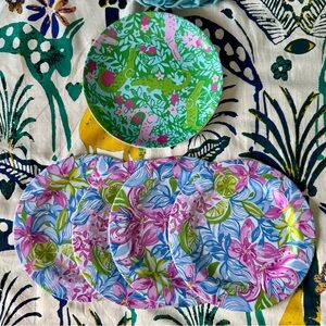 Set of 5 Lilly Pulitzer Small Plastic Plates